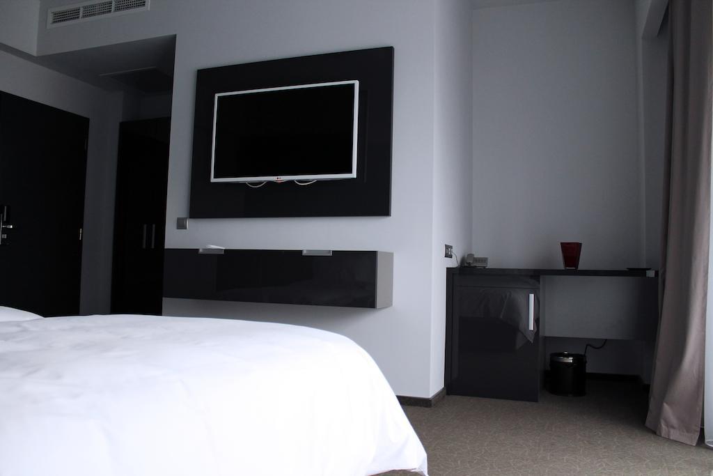 Hotel Tempo Târgu-Mureş Chambre photo